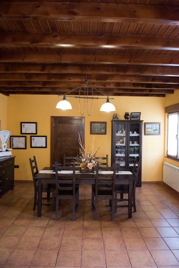 Maria La Carbayeda Guest House Luanco Luaran gambar
