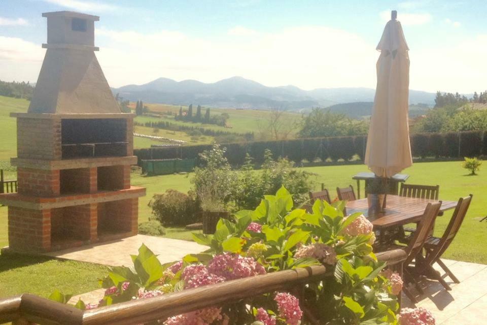 Maria La Carbayeda Guest House Luanco Luaran gambar